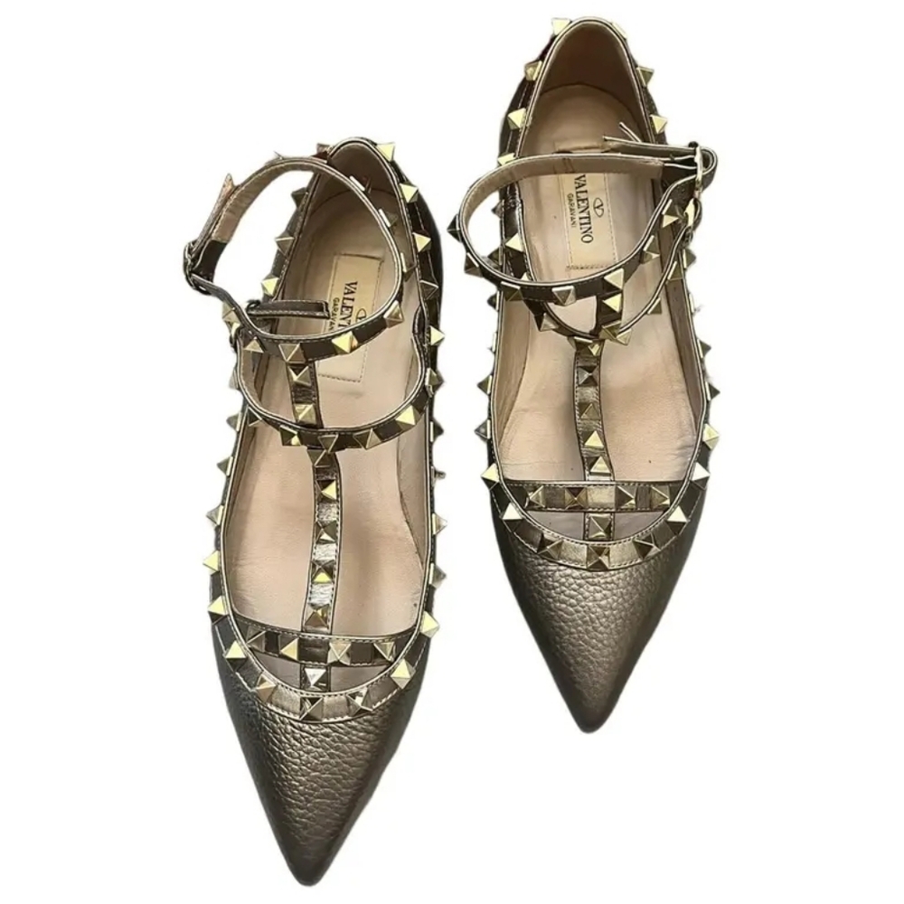 Valentino Garavani Calfskin Rockstud Cage Ballerina Flats 37